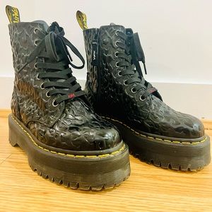 DR. MARTENS -JADON X-GIRL LEATHER PLATFORM BOOTS